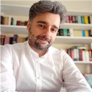 Offro lezioni private per bambini di elementari e medie, online o a domicilio in città. Laureato e disponibile!